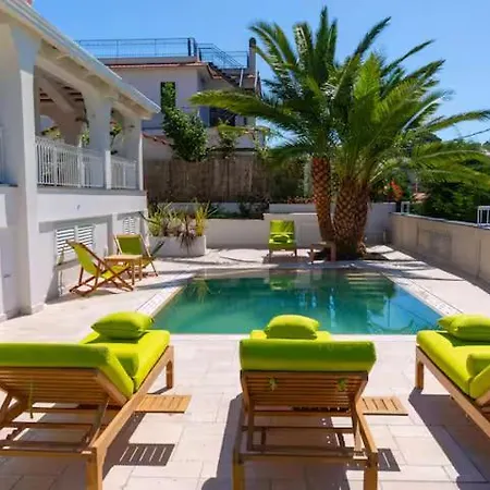 Luxury Authentic Italian Pool & Terrace Villa Massa Lubrense