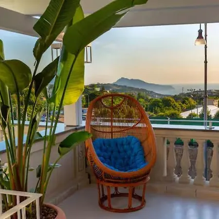 Luxury Authentic Italian Pool & Terrace *