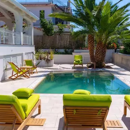 Willa Luxury Authentic Italian Pool & Terrace