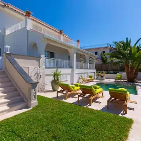 Luxury Authentic Italian Pool & Terrace Willa *